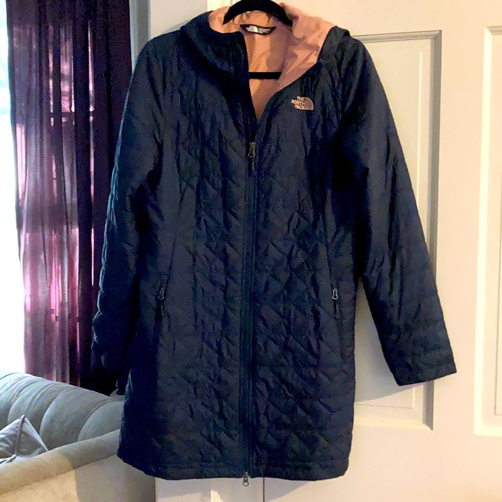 Blue North face sz Med 3/4 length coat